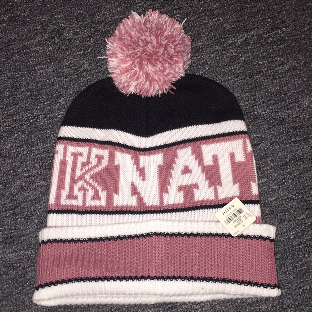 VS pink beanie